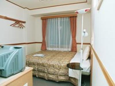 Toyoko Inn Yokohama Minatomirai-Sen Nihon-Odori Ekimae Buitenkant foto